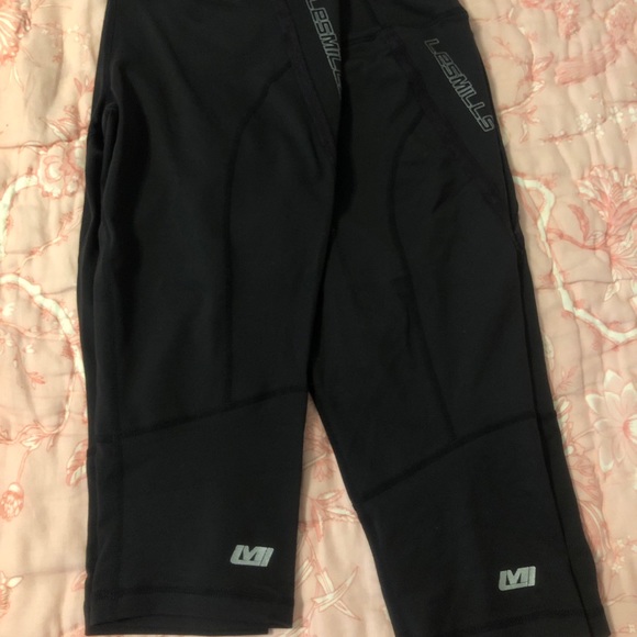 Like NEW LesMills BodyPump BodyStep BodyCombat BodyFlow Fitness Crop Tights - Picture 1 of 10